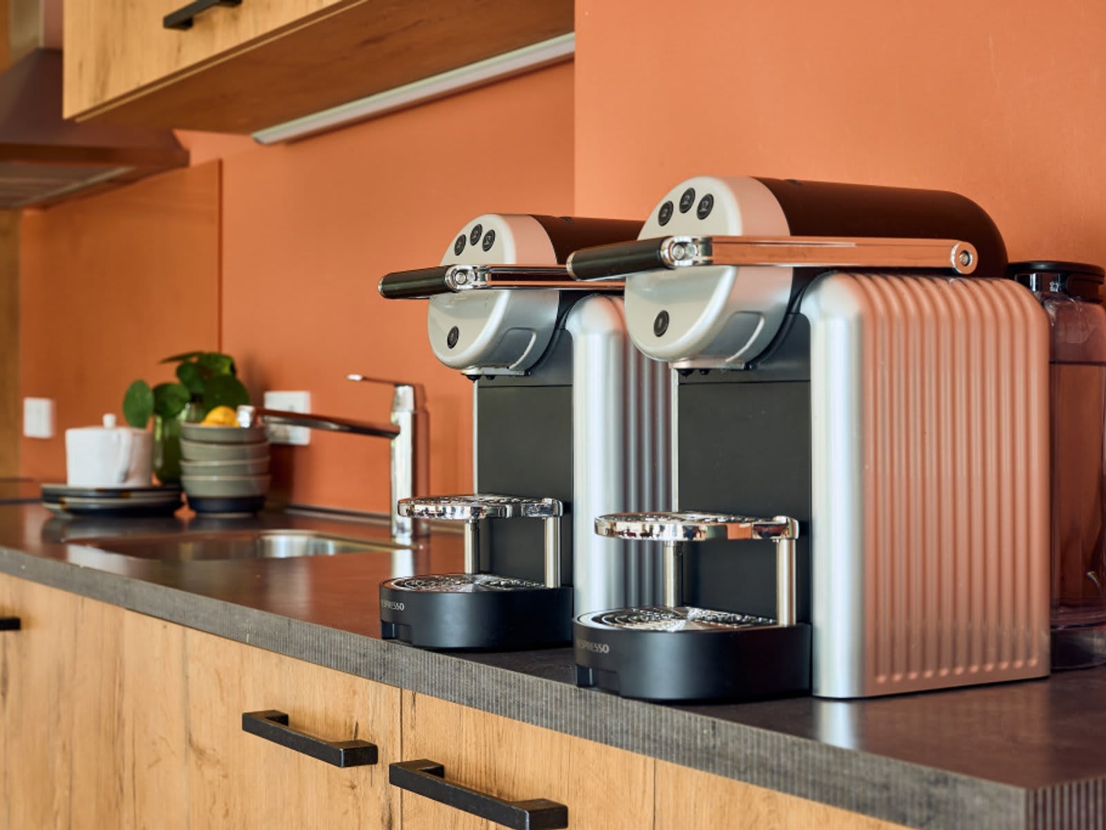 keuken-koffiemachine-groepslodge-safari-resort