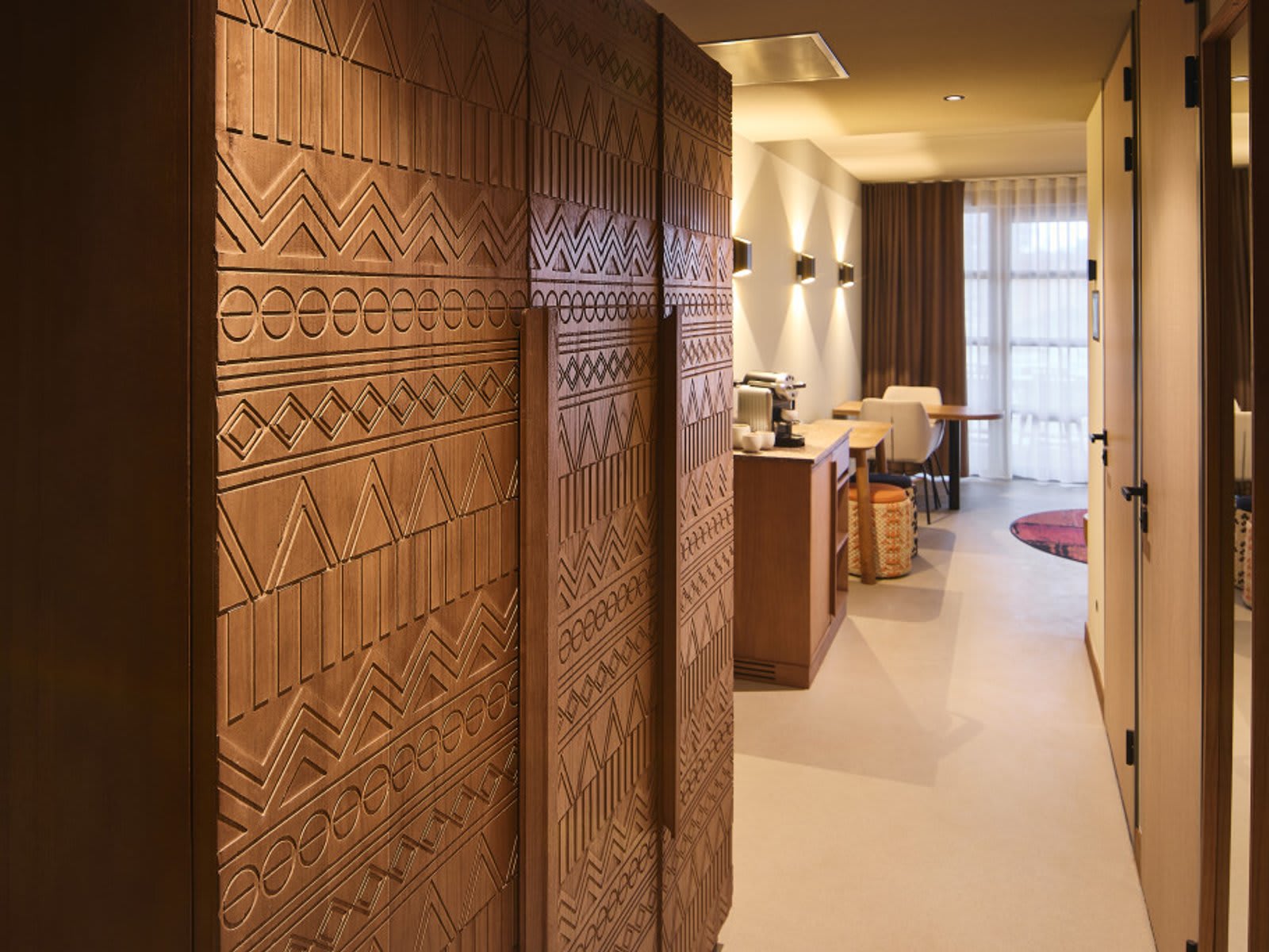 safari-hotel-beekse-bergen-savanne-room-kast-k